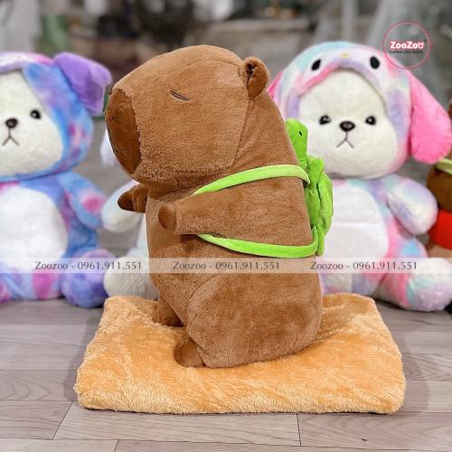 Gối mền Capybara đeo balo